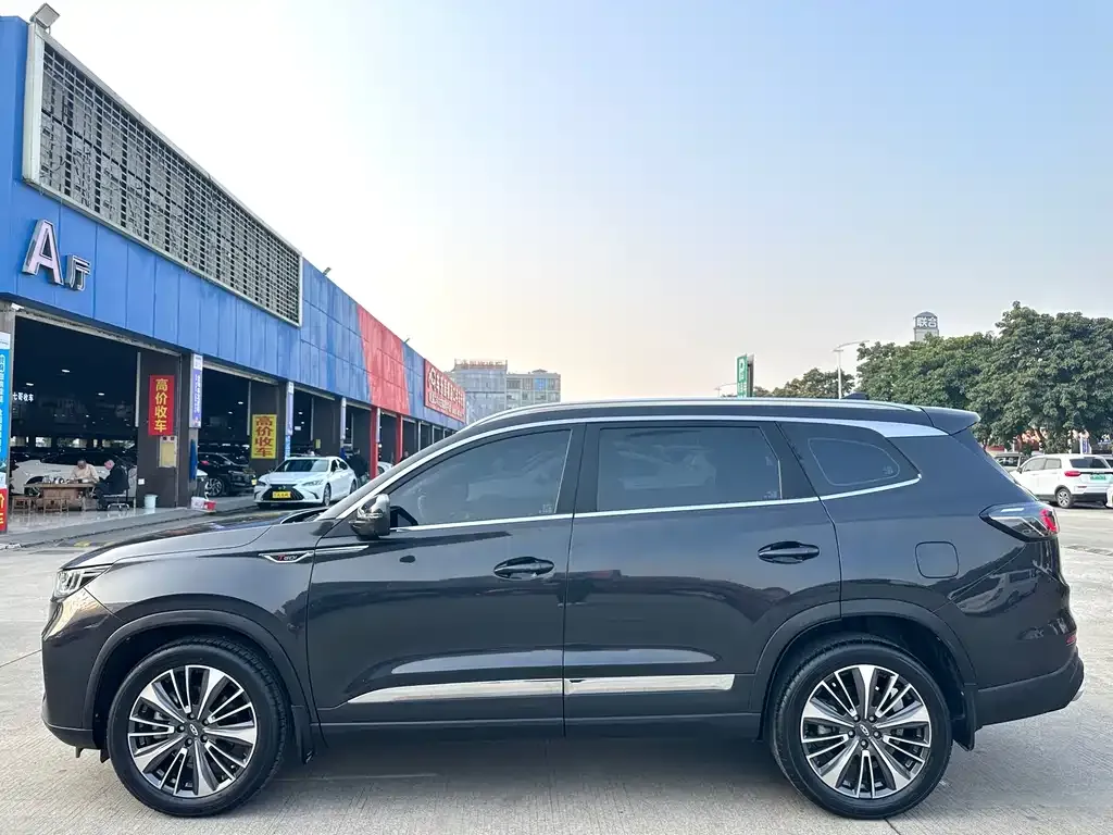 Chery Tiggo 8 PLUS — фото 7