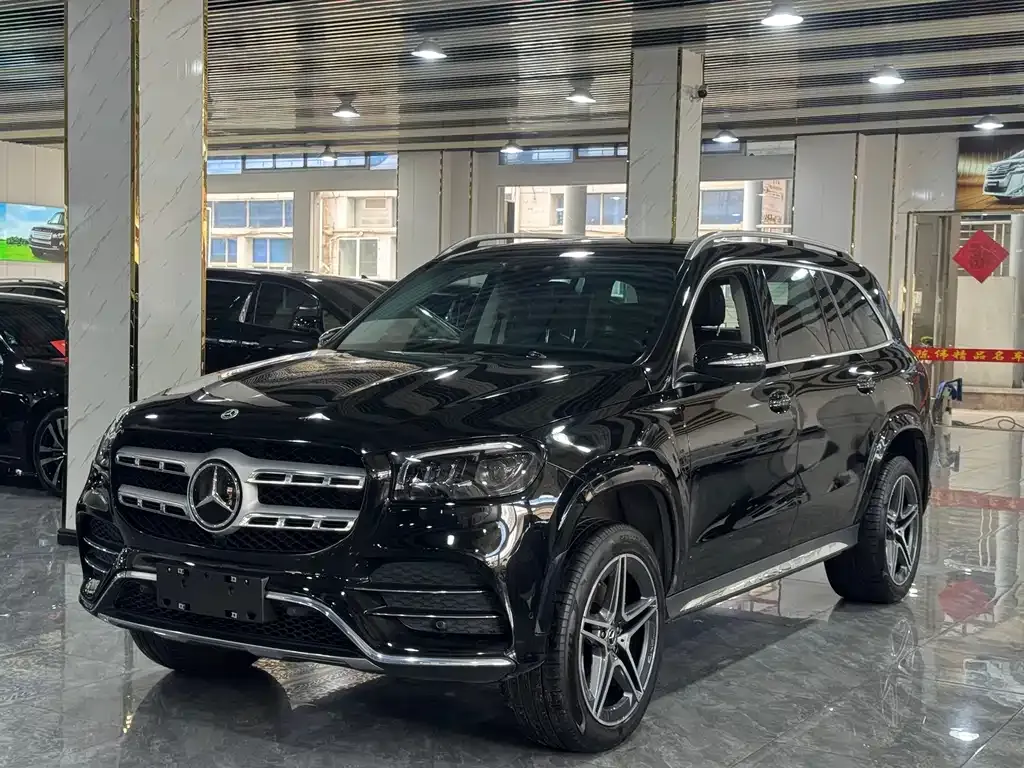 Mercedes-Benz GLS — фото 1
