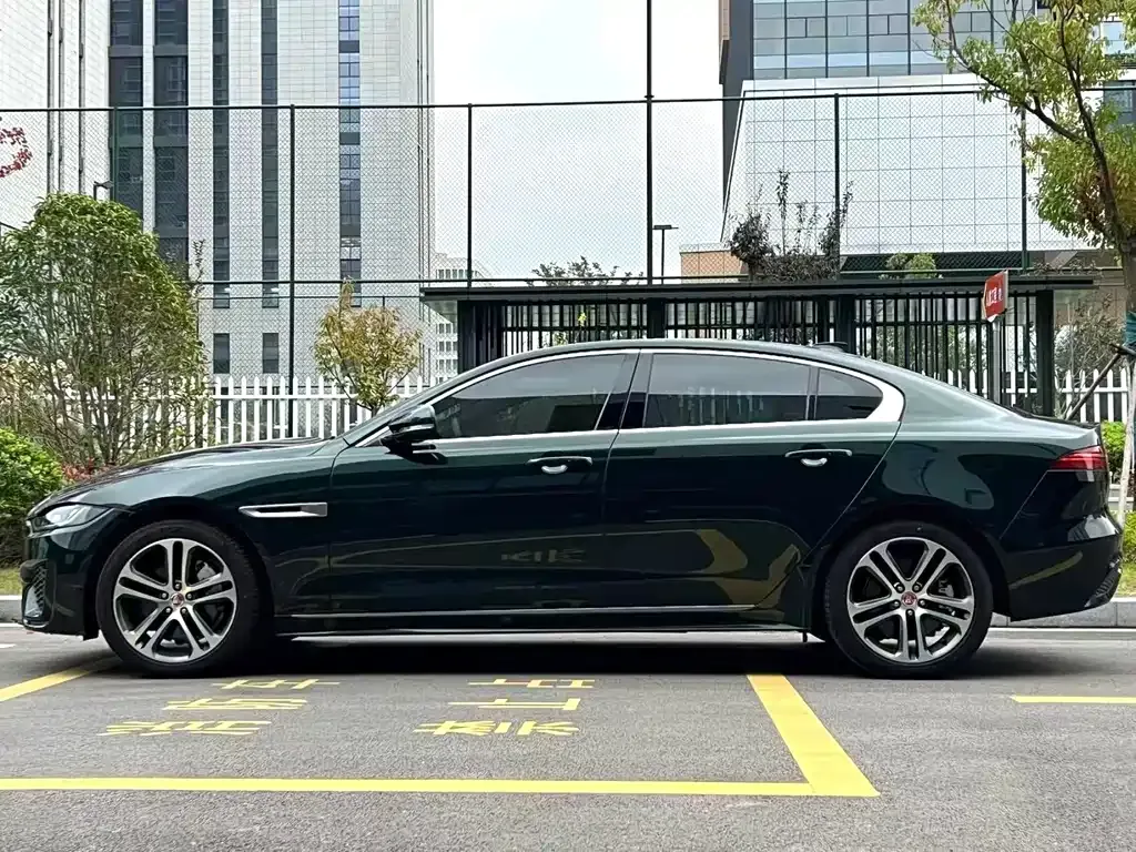 Jaguar XEL — фото 4
