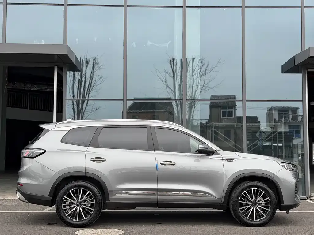 Chery Tiggo 8 PLUS — фото 8