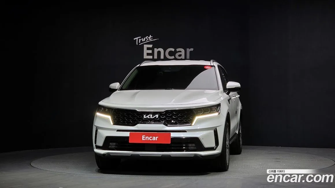 Kia Sorento — фото 6