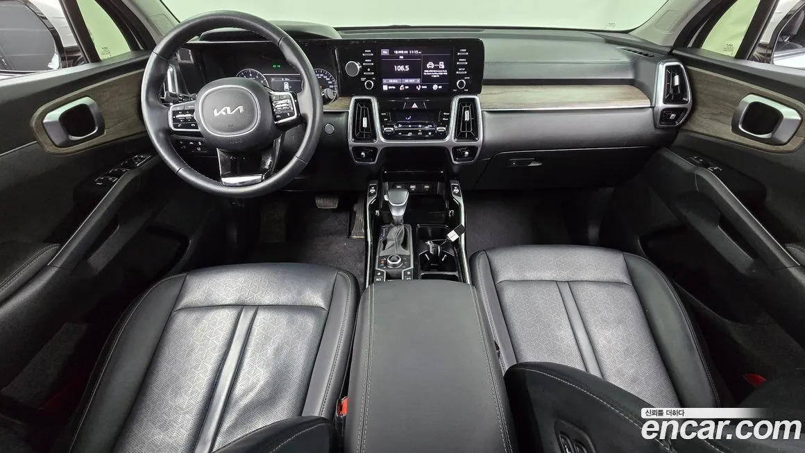 Kia Sorento — фото 10