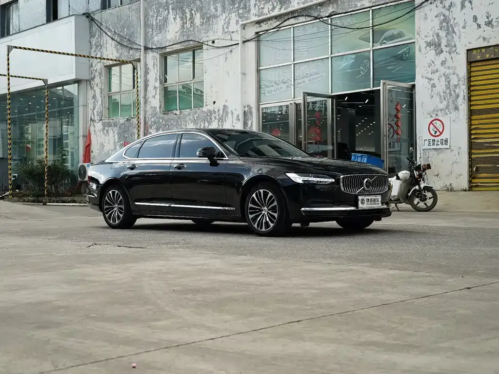 Volvo S90 — фото 7