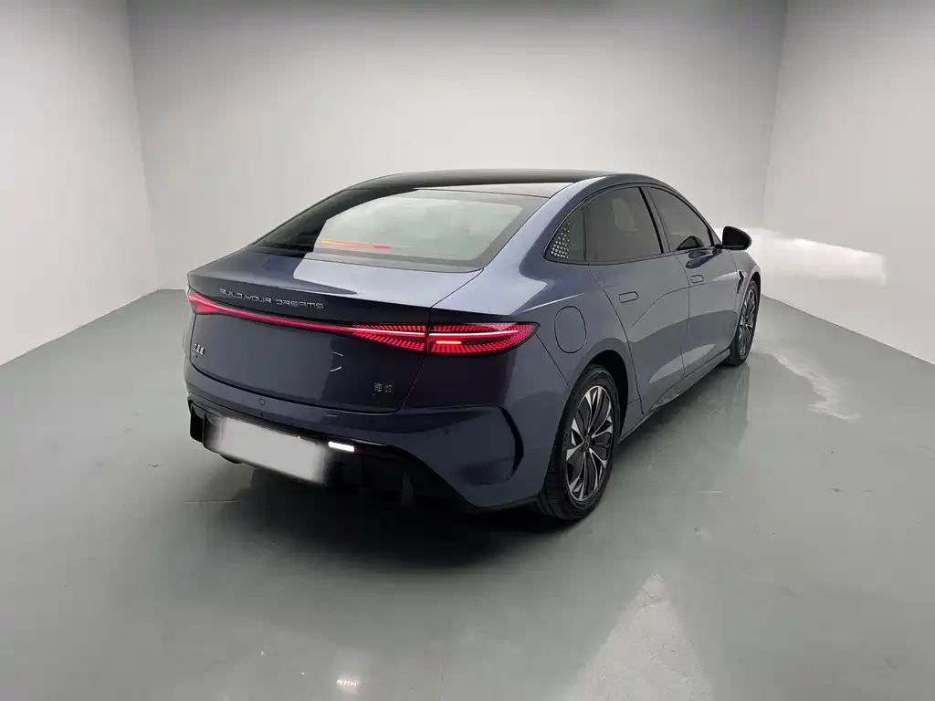 BYD Seal — фото 6