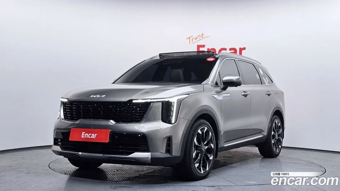 Kia Sorento — фото 1