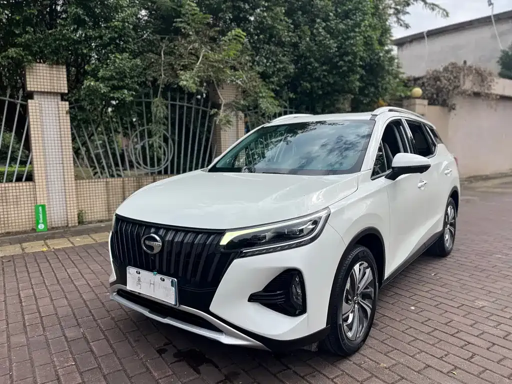 GAC Motor Trumpchi GS4 — фото 1