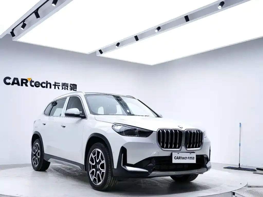 BMW X1 — фото 4