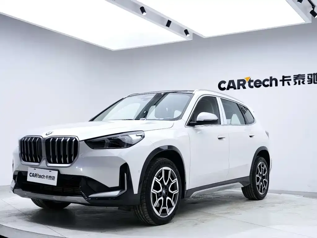 BMW X1 — фото 5