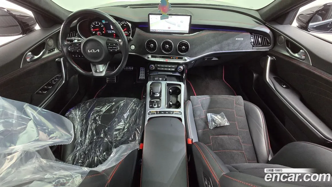 Kia Stinger — фото 10