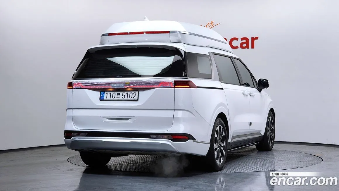 Kia Carnival — фото 5