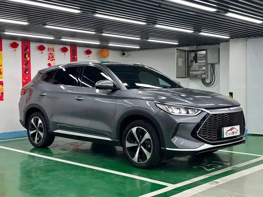 BYD PLUS New Energy — фото 5