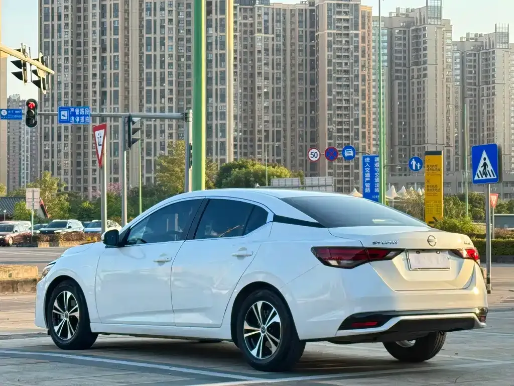 Nissan Sylphy — фото 5