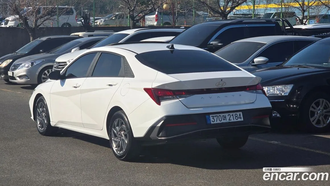 Hyundai AVANTE — фото 6