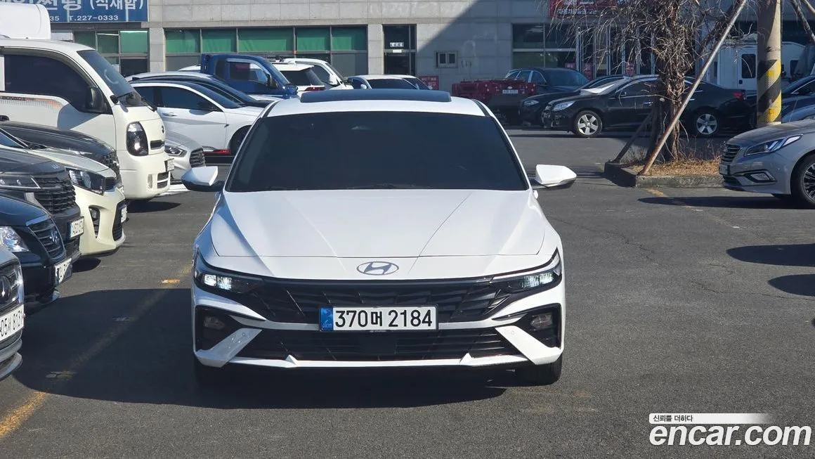 Hyundai AVANTE — фото 2
