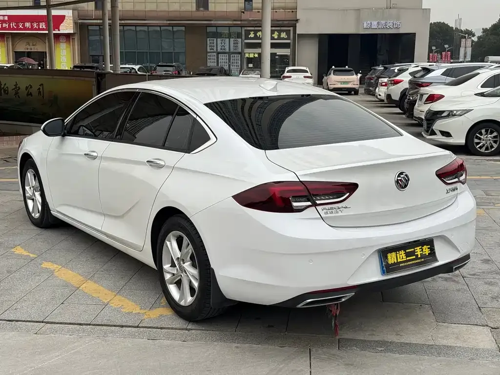 Buick Regal — фото 6
