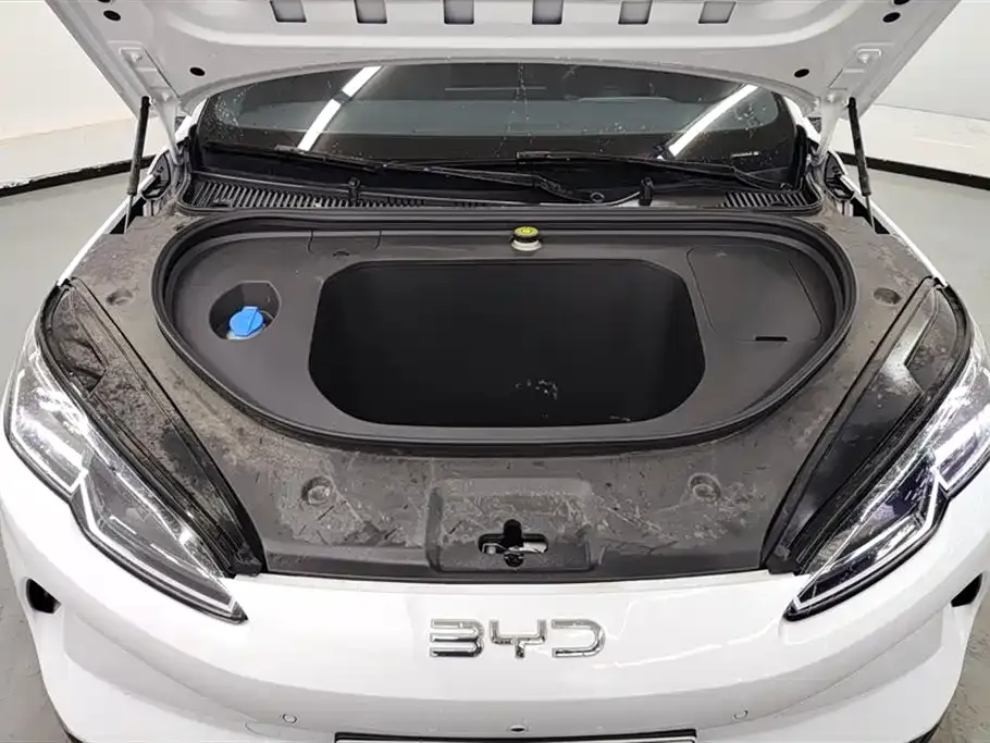 BYD Seal 06 — фото 10