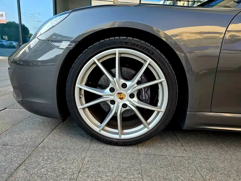 Porsche 718 — фото 5