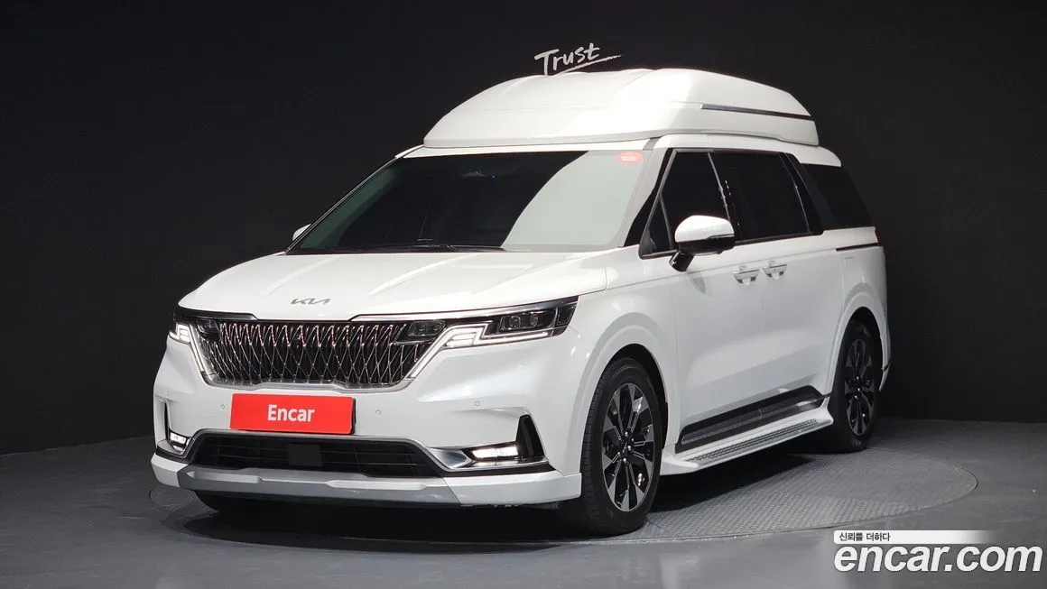 Kia Carnival — фото 1