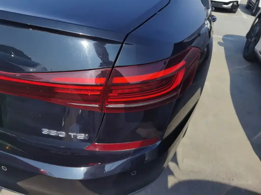 Volkswagen Passat — фото 9