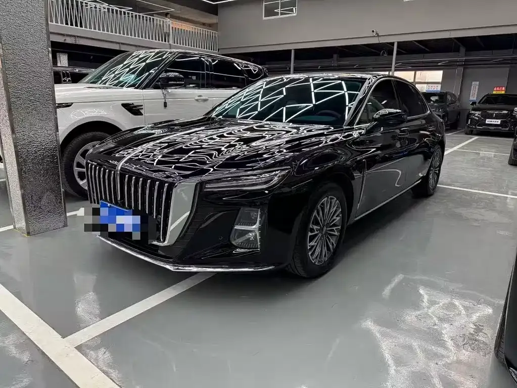 Hongqi H5 — фото 1