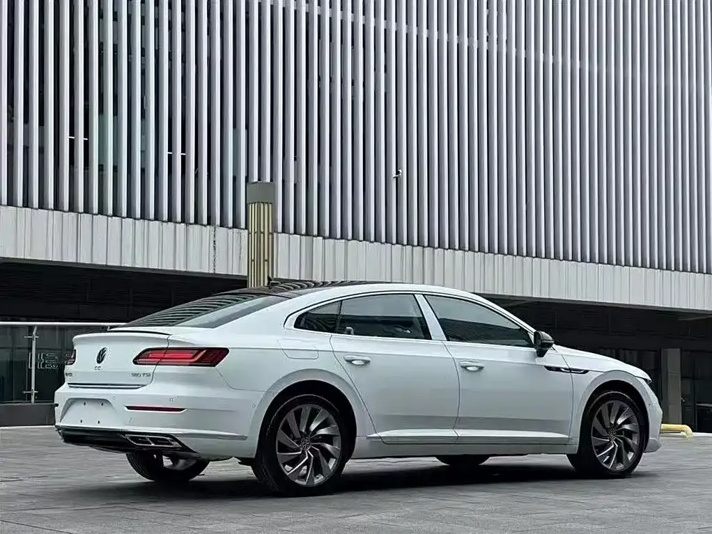 Volkswagen CC — фото 4