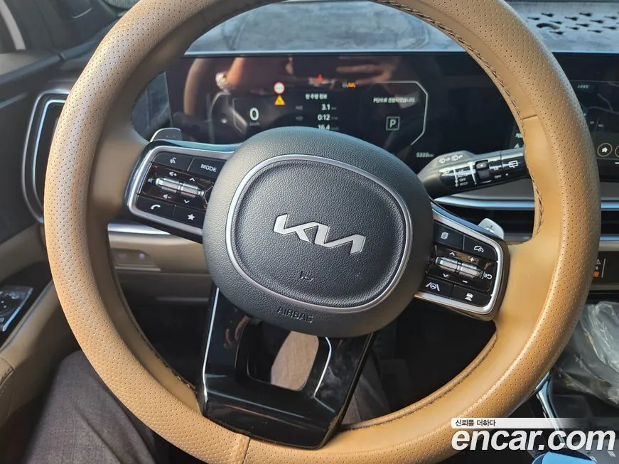 Kia Sorento — фото 6