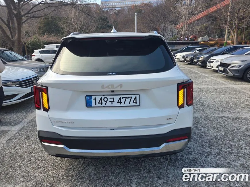 Kia Sorento — фото 9