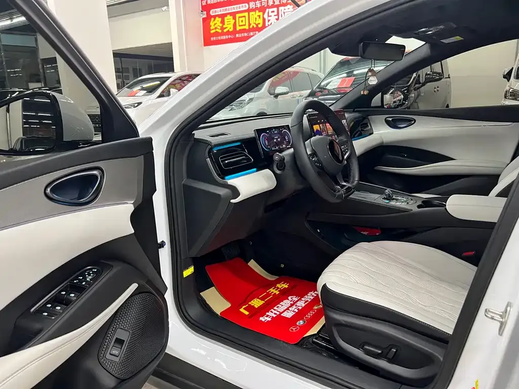 BYD Seal 06 — фото 10