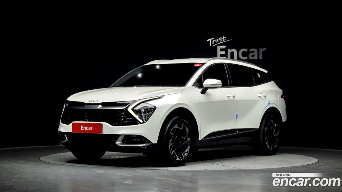 Kia Sportage — фото 1