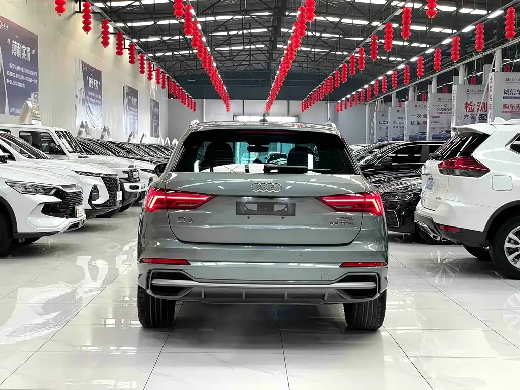 Audi Q3 — фото 3