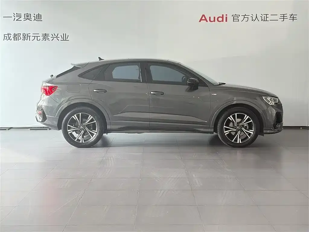Audi Q3 Sportback — фото 3