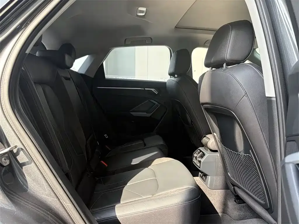 Audi Q3 Sportback — фото 5