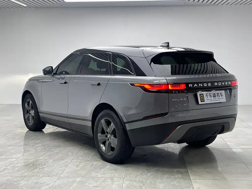 Land Rover Velar — фото 2