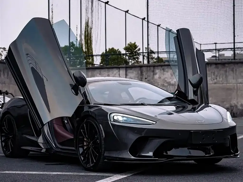 McLaren GT — фото 9