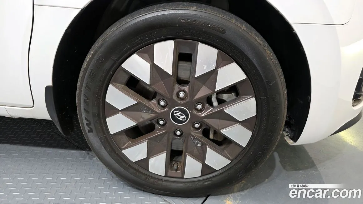 Hyundai Staria — фото 10