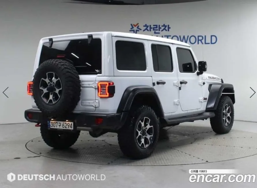Jeep Wrangler — фото 4