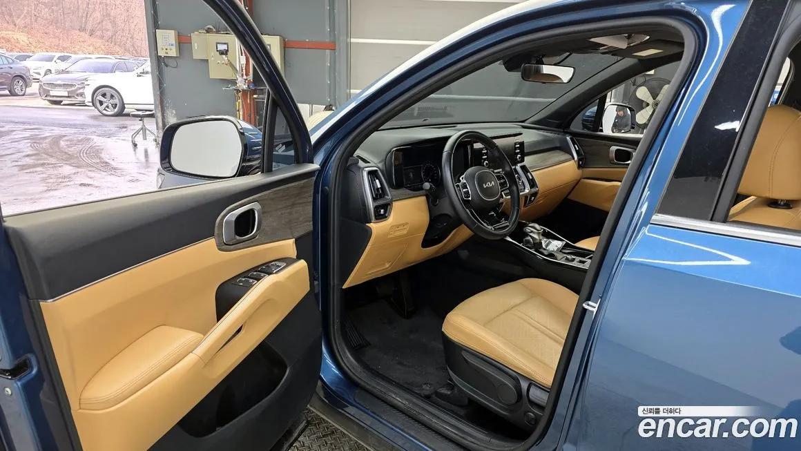 Kia Sorento — фото 10