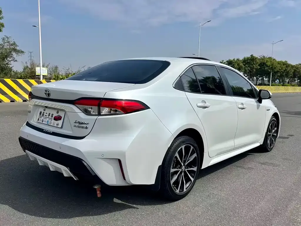 Toyota Levin — фото 10