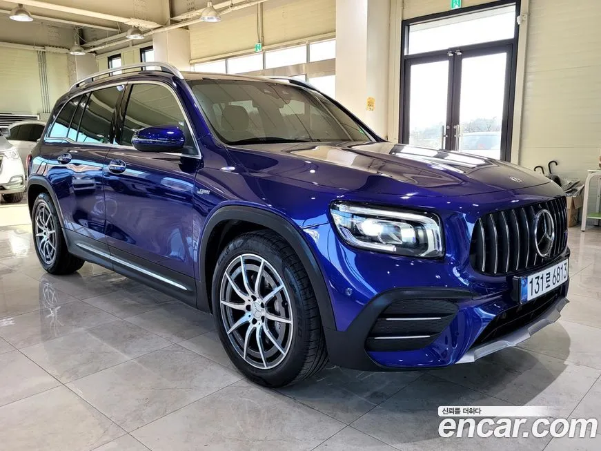 Mercedes-Benz GLB-Class — фото 2
