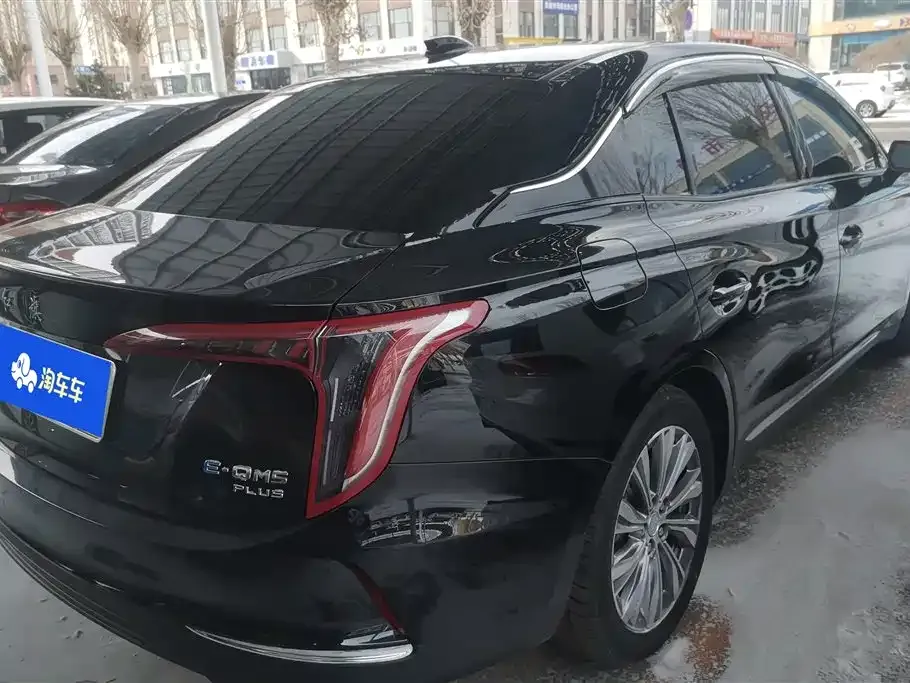 Hongqi E-QM5 — фото 3