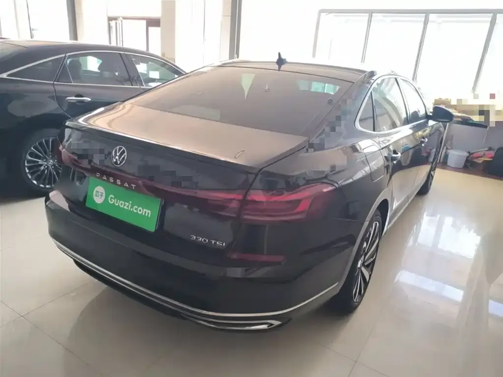Volkswagen Passat — фото 2