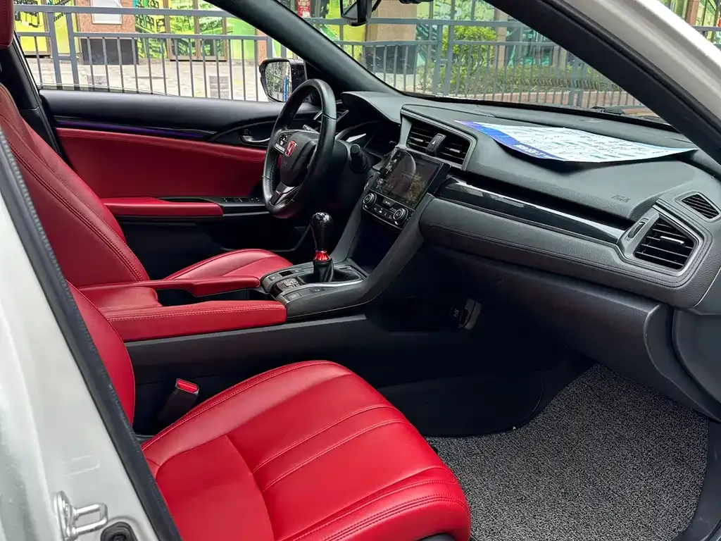 Honda Civic — фото 4