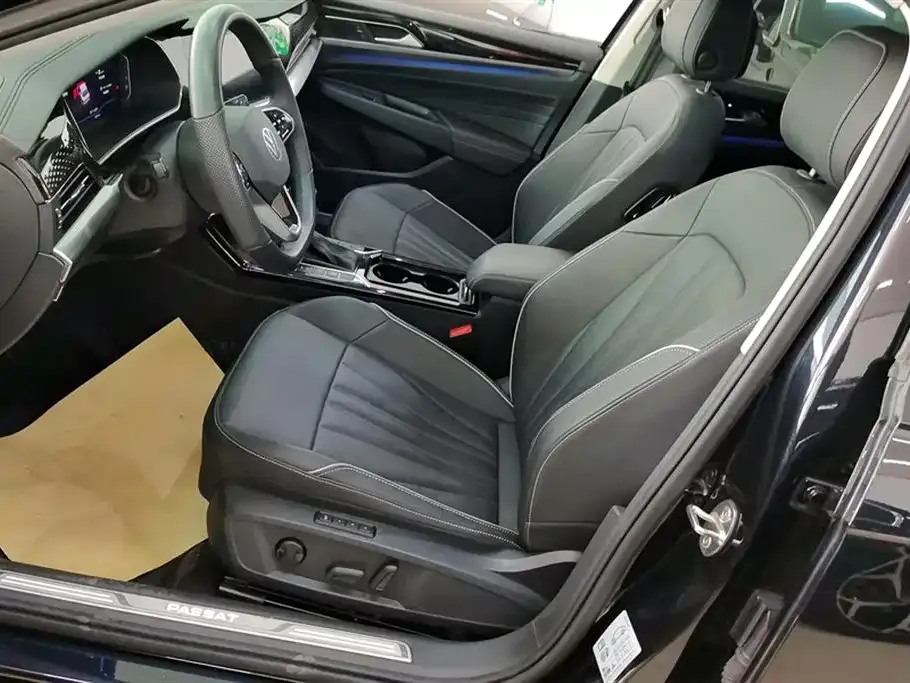 Volkswagen Passat — фото 10