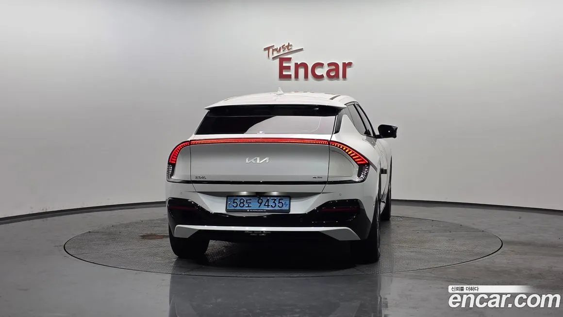 Kia EV6 — фото 3