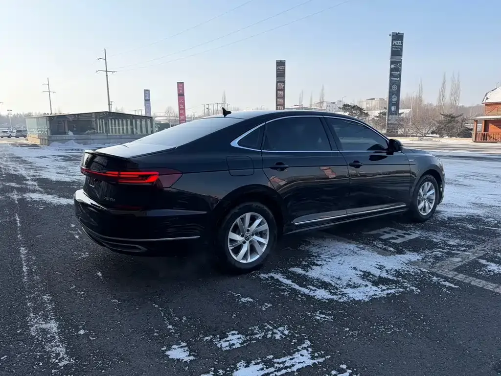 Volkswagen Passat — фото 3