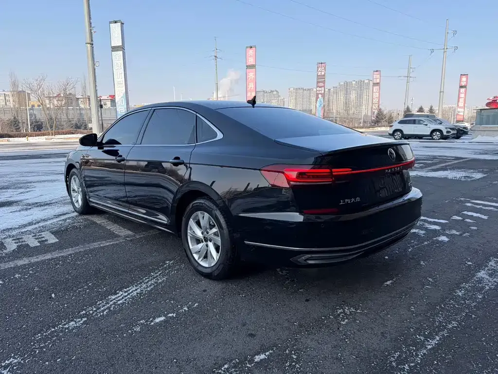 Volkswagen Passat — фото 9