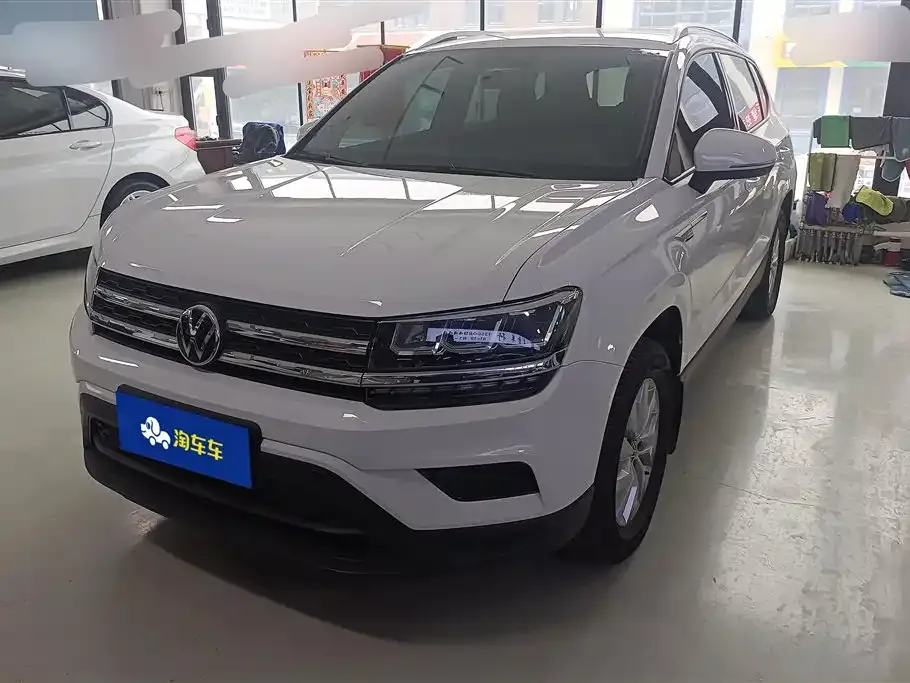 Volkswagen Tharu — фото 3
