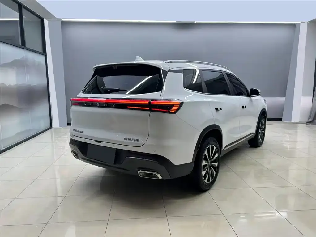 Chery Tiggo 8 PLUS — фото 2