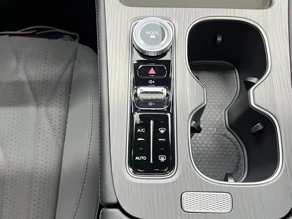 Chery Tiggo 8 PLUS — фото 7