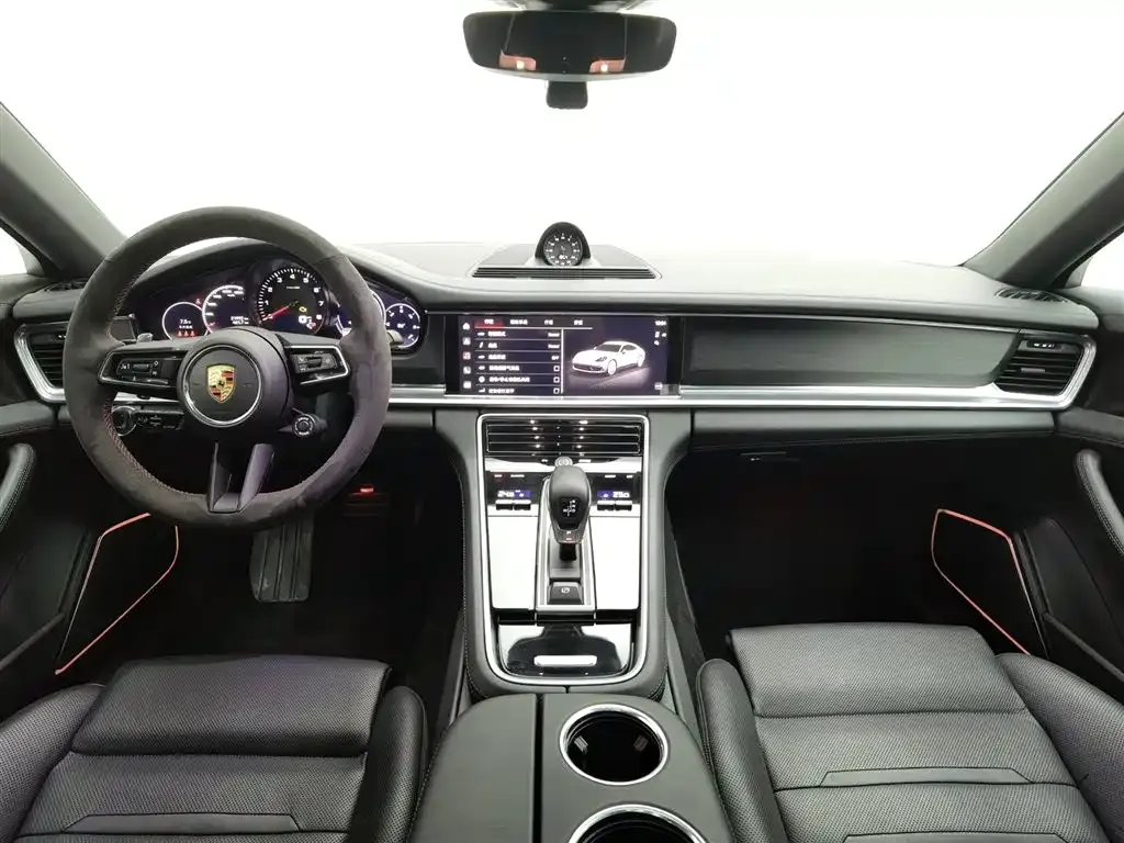 Porsche Panamera — фото 10